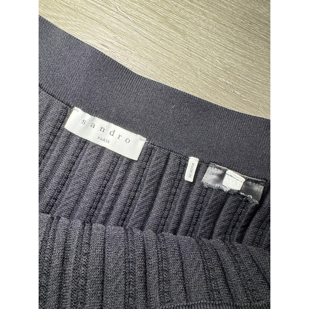 Sandro Paris Black Pleated Knit Midi Skirt Elastic Waist Approx XS (see descri.) - Picture 4 of 7